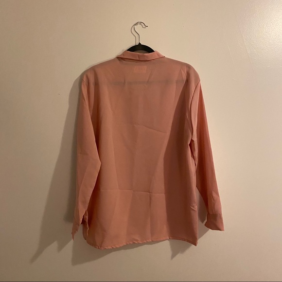 Pink button down shirt - Picture 2 of 4